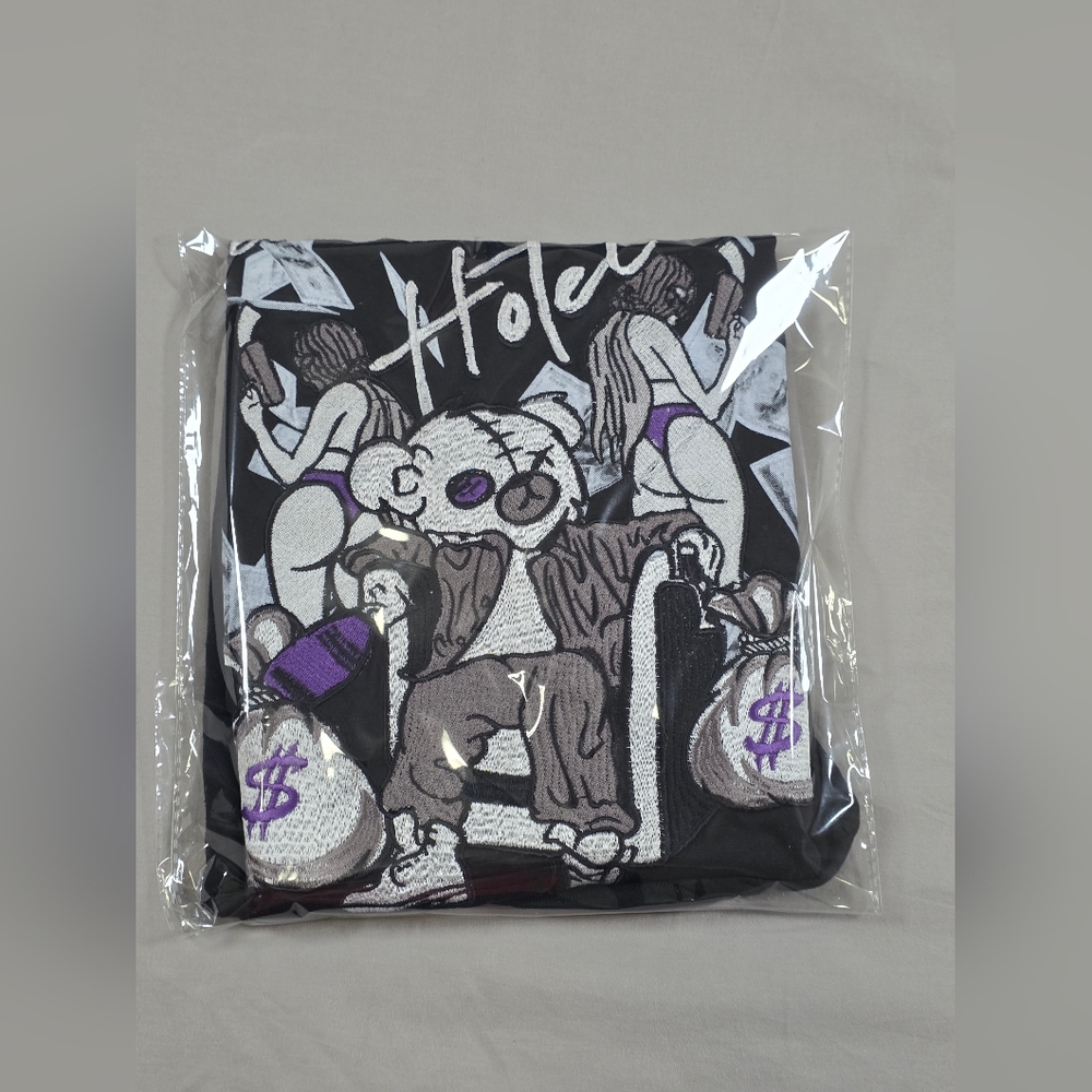 Black Graphic T-Shirt with Heart Break Hotel Design - Picture 8 of 8